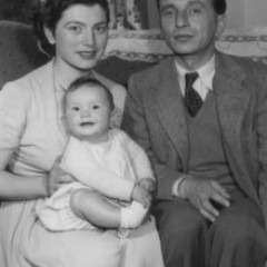 Halina and Isi with daughter