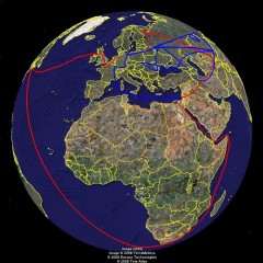 Map of the travels made by Moniek (red) and Moshe (blue) during and after the War